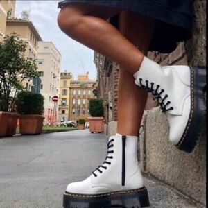 Dr.Martens Jadon Platform combat boots,side zipper,white leather,9/EU 41